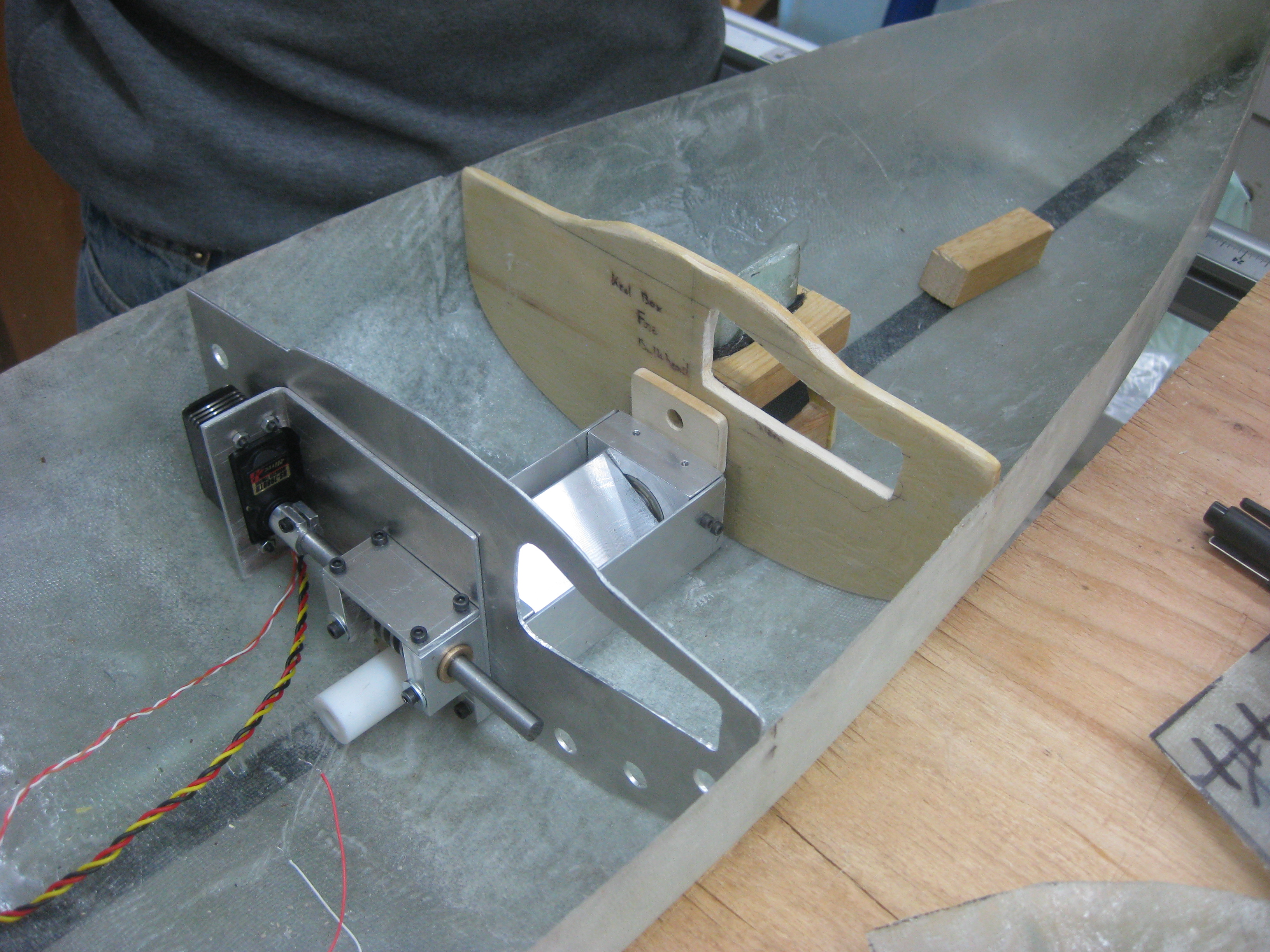 Keel box &amp; shaft construction Canting Keel RC Sailboat