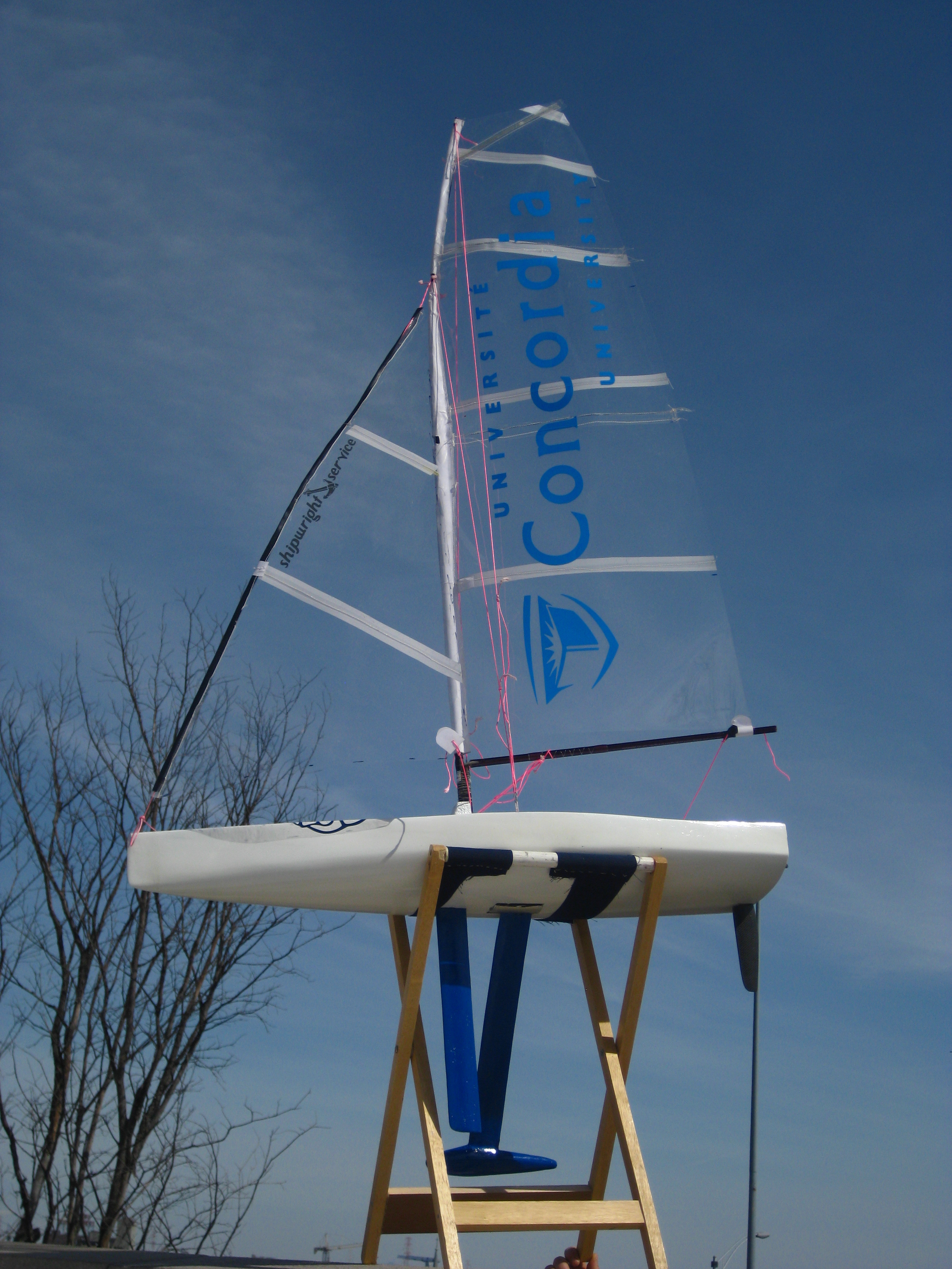 Canting Keel Remote Control Sailboat — model based on Volvo Ocean 